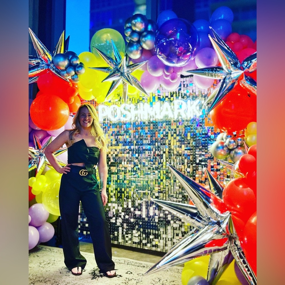 Welcome to my closet ❤️ Offers Welcome